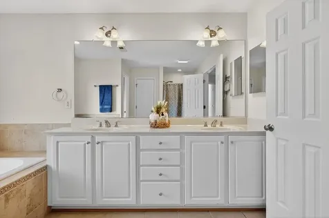 208 Claybrook Drive Waynesboro VA 22980