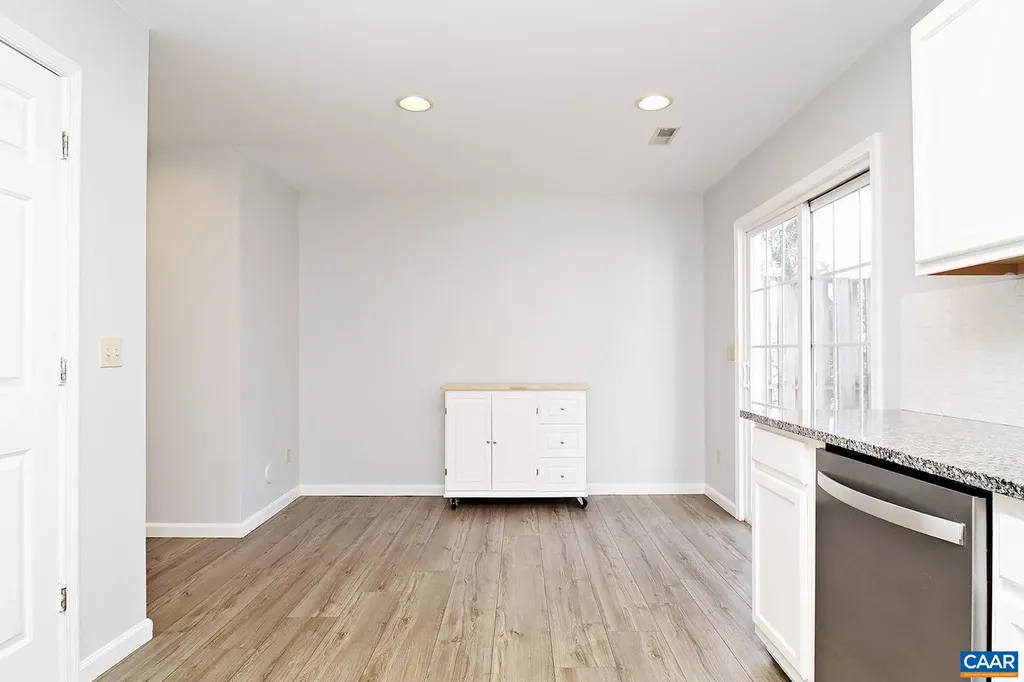 118 Hartford Court Charlottesville VA 22902