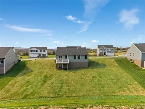 42 Montvue Drive Fishersville VA 22939