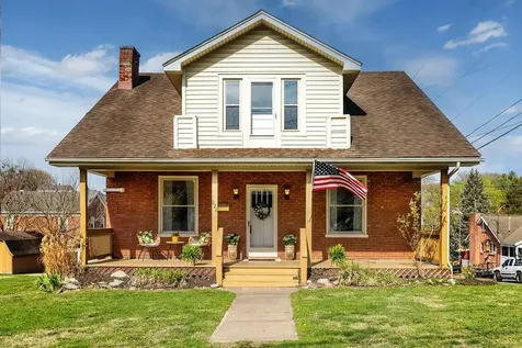 826 Selma Boulevard Staunton VA 24401