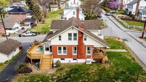826 Selma Boulevard Staunton VA 24401