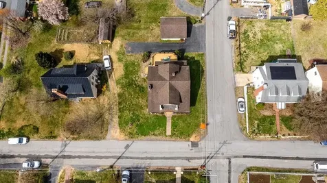826 Selma Boulevard Staunton VA 24401