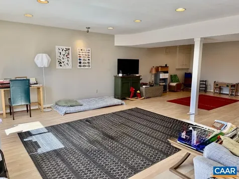 821 Gilliams Mountain Road Charlottesville VA 22903