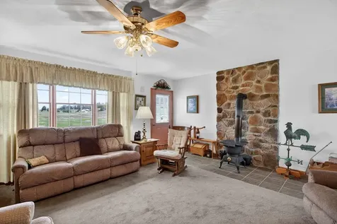 1098 Patterson Mill Road Grottoes VA 24441