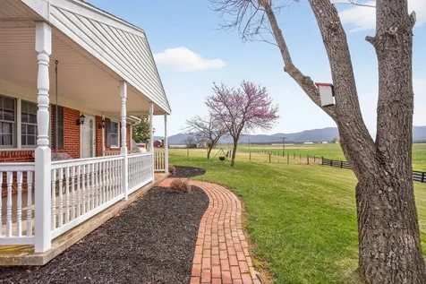 1098 Patterson Mill Road Grottoes VA 24441