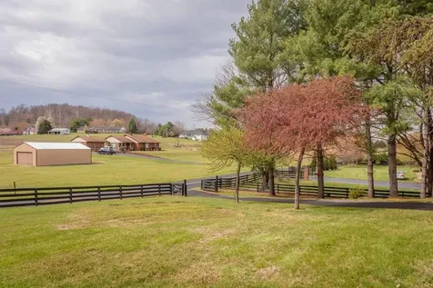 1098 Patterson Mill Road Grottoes VA 24441