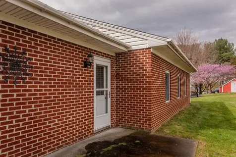 1098 Patterson Mill Road Grottoes VA 24441