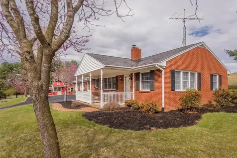 1098 Patterson Mill Road Grottoes VA 24441