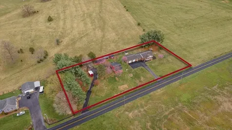 1098 Patterson Mill Road Grottoes VA 24441