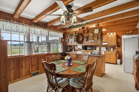 1098 Patterson Mill Road Grottoes VA 24441
