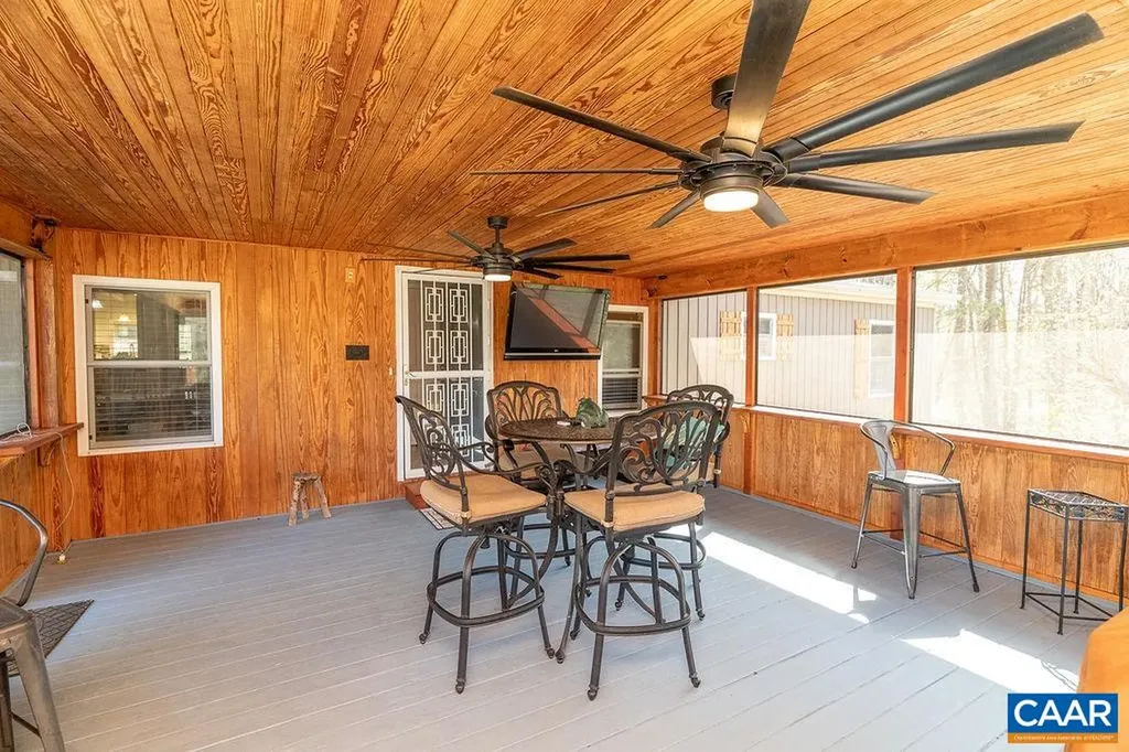 7234 Three Notch Road Louisa VA 23093