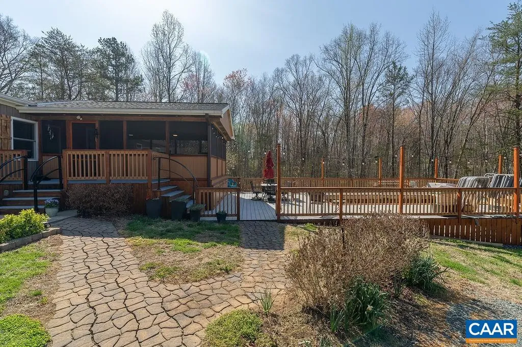 7234 Three Notch Road Louisa VA 23093