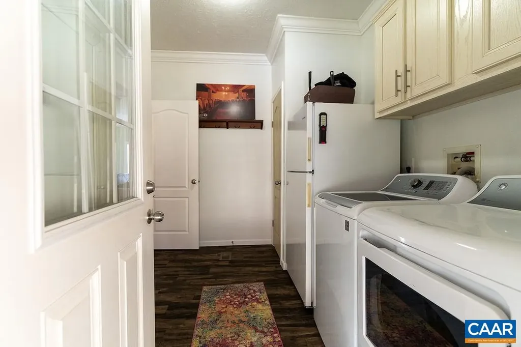 7246 Three Notch Road Louisa VA 23093