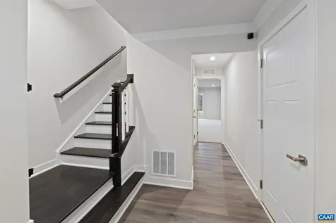 2402 Crescent Way Charlottesville VA 22911