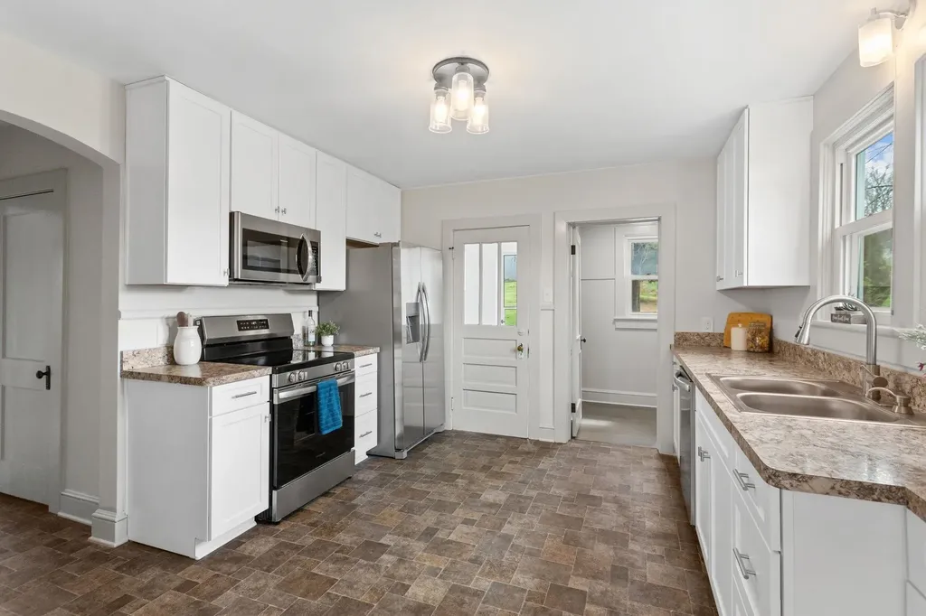 12204 Daphna Road Broadway VA 22815