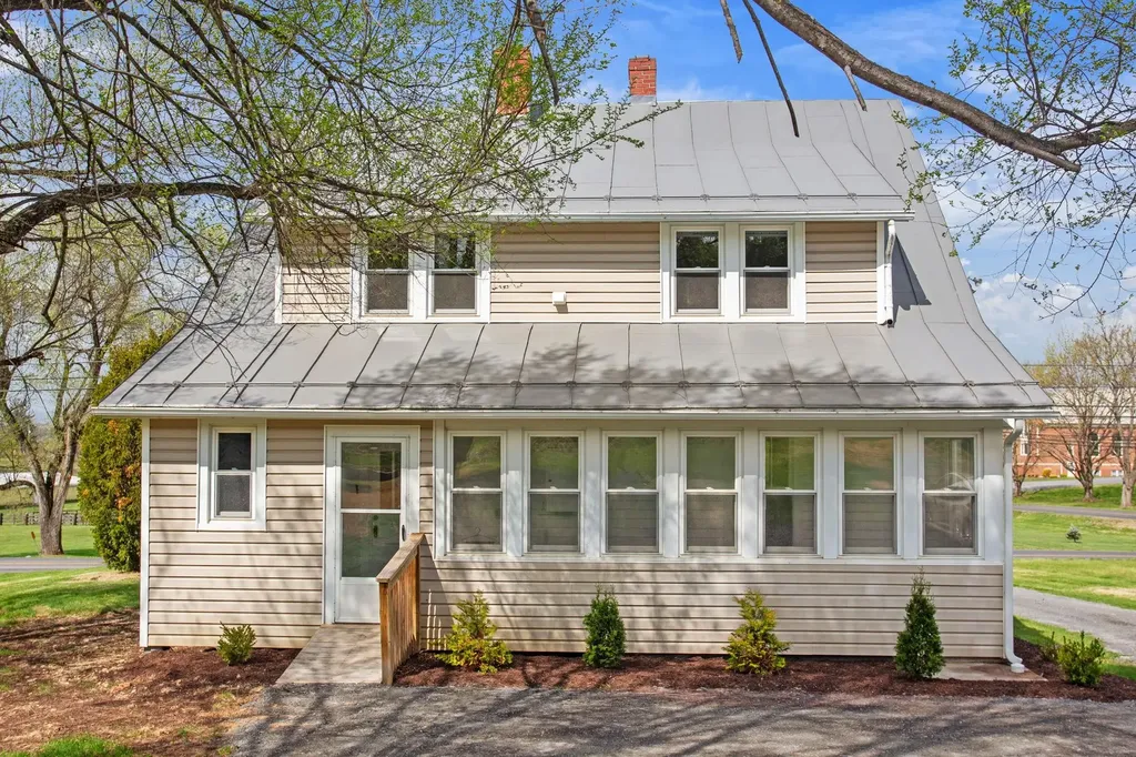 12204 Daphna Road Broadway VA 22815