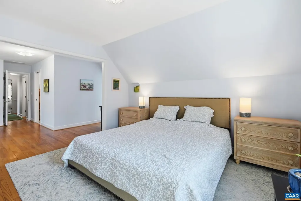 2404 Pine Garth Run Charlottesville VA 22901