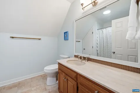 2404 Pine Garth Run Charlottesville VA 22901