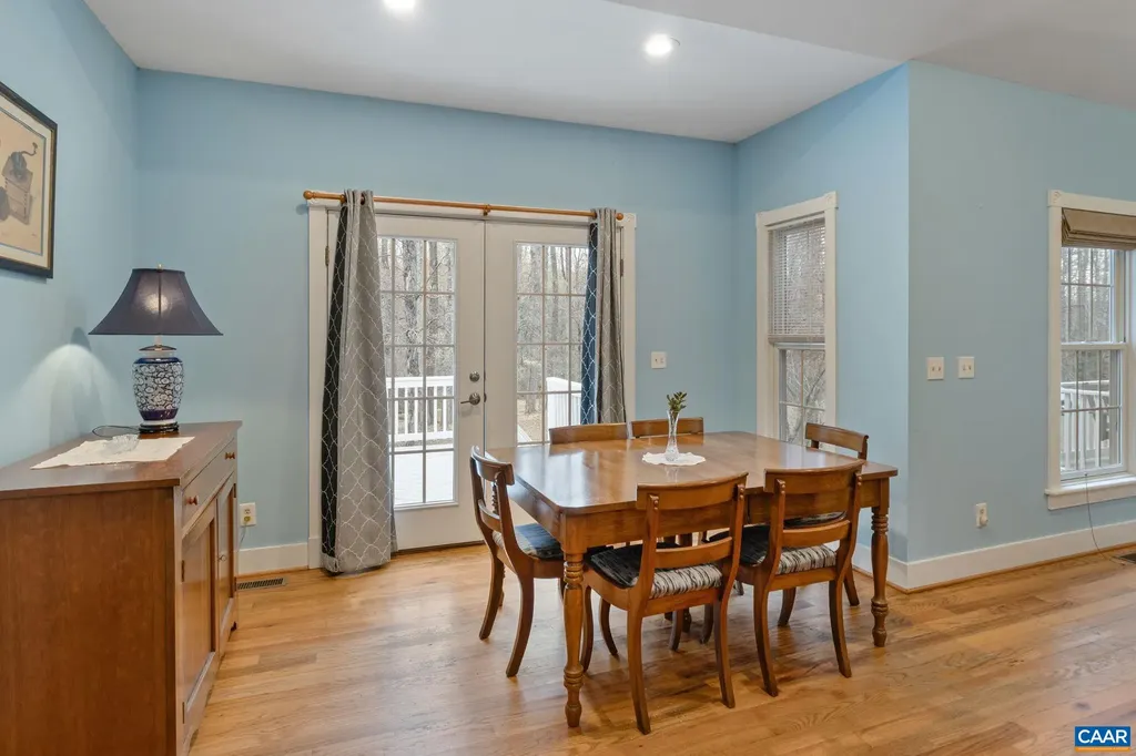 500 Rhue Hollow Road Roseland VA 22967