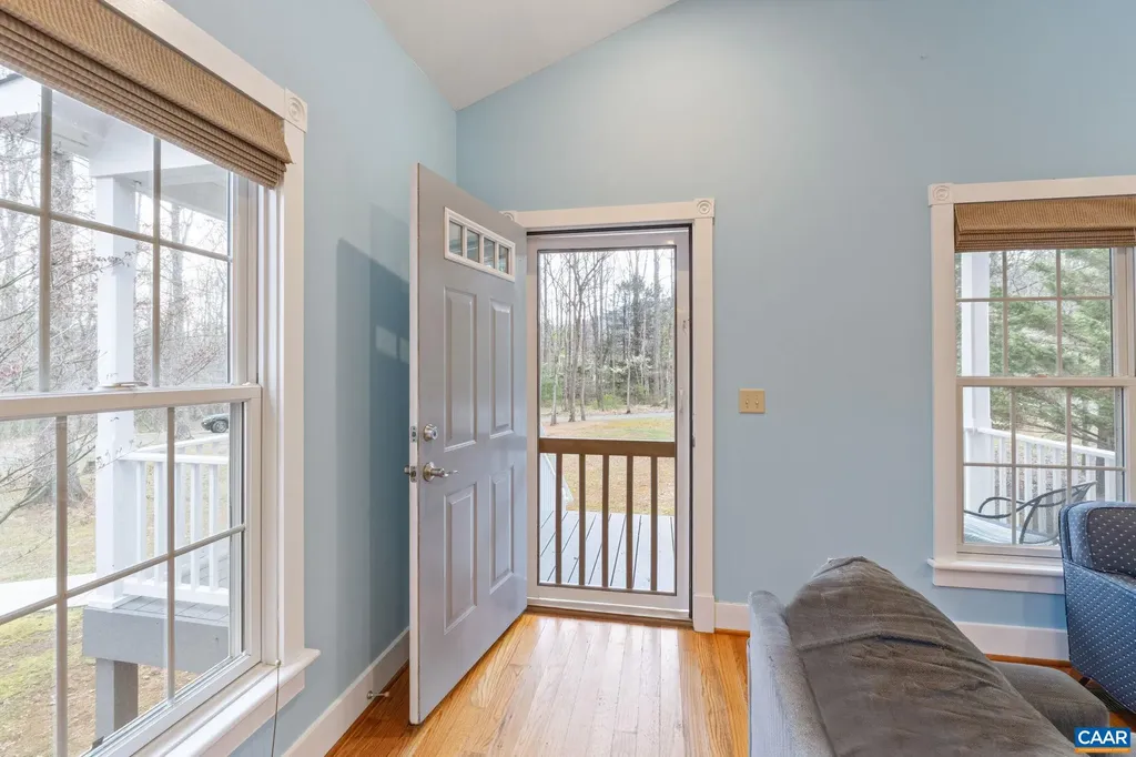 500 Rhue Hollow Road Roseland VA 22967
