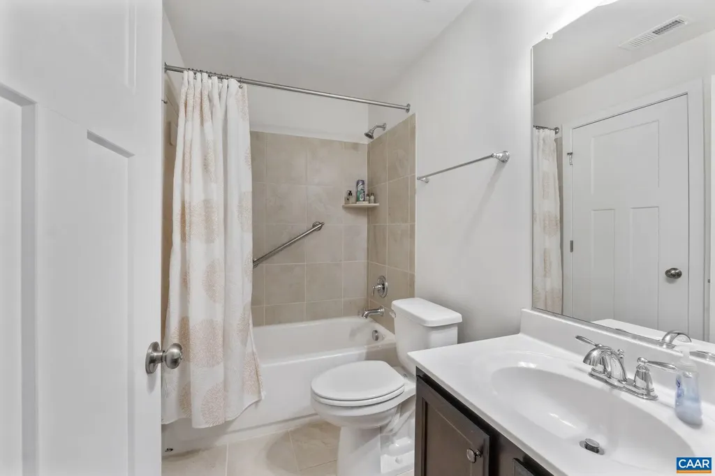 45 Heritage Drive Zion Crossroads VA 22942