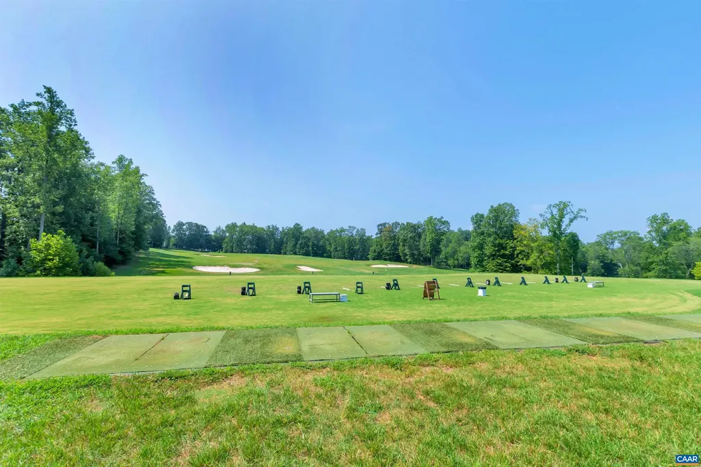 45 Heritage Drive Zion Crossroads VA 22942