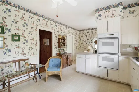 42 Old Farm Road Charlottesville VA 22903