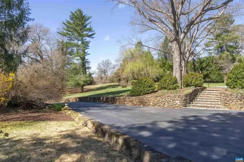 42 Old Farm Road Charlottesville VA 22903