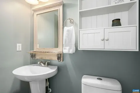1156 Foxvale Lane Charlottesville VA 22902