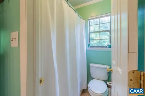 109 Hammond Street Charlottesville VA 22903