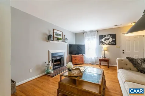 109 Hammond Street Charlottesville VA 22903