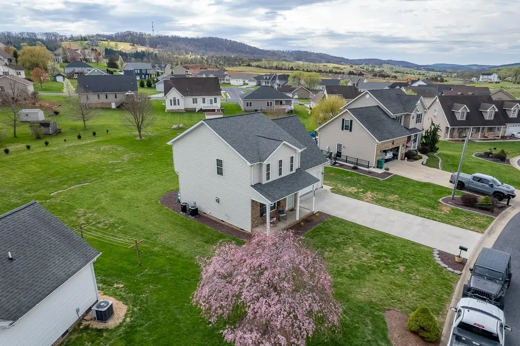 289 Keckley Court Broadway VA 22815