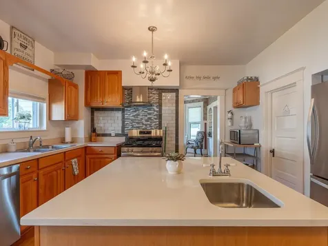 113 Main Street W Stanley VA 22851