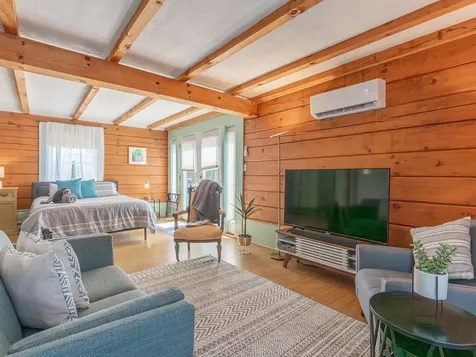 113 Main Street W Stanley VA 22851