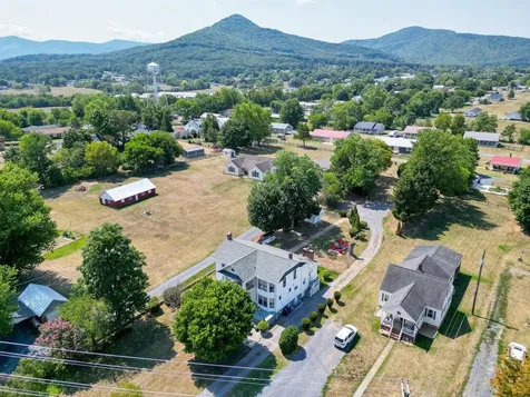 113 Main Street W Stanley VA 22851