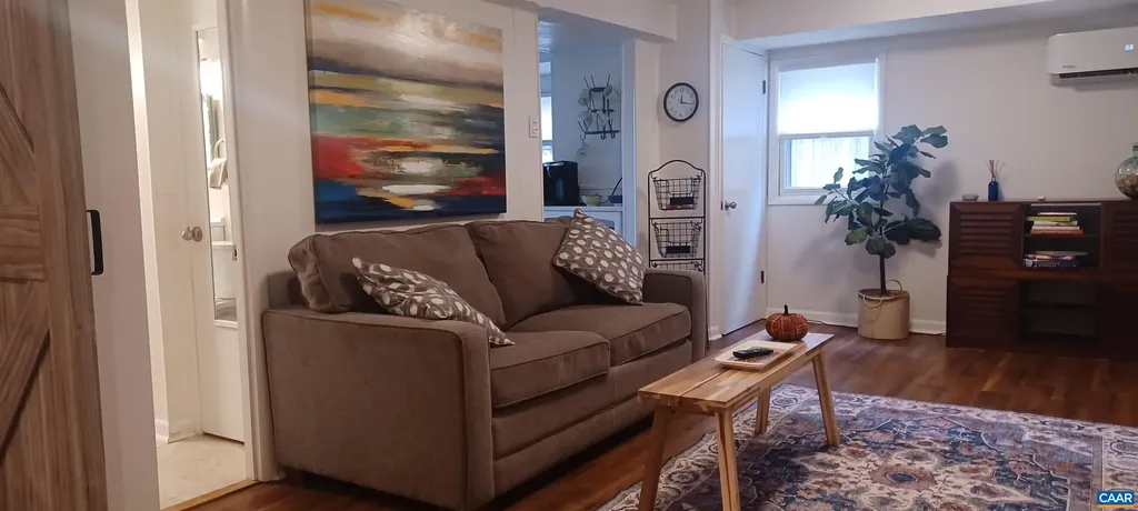 402 13th Street NE Charlottesville VA 22902