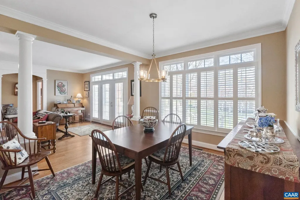 1563 Heathrow Lane Keswick VA 22947