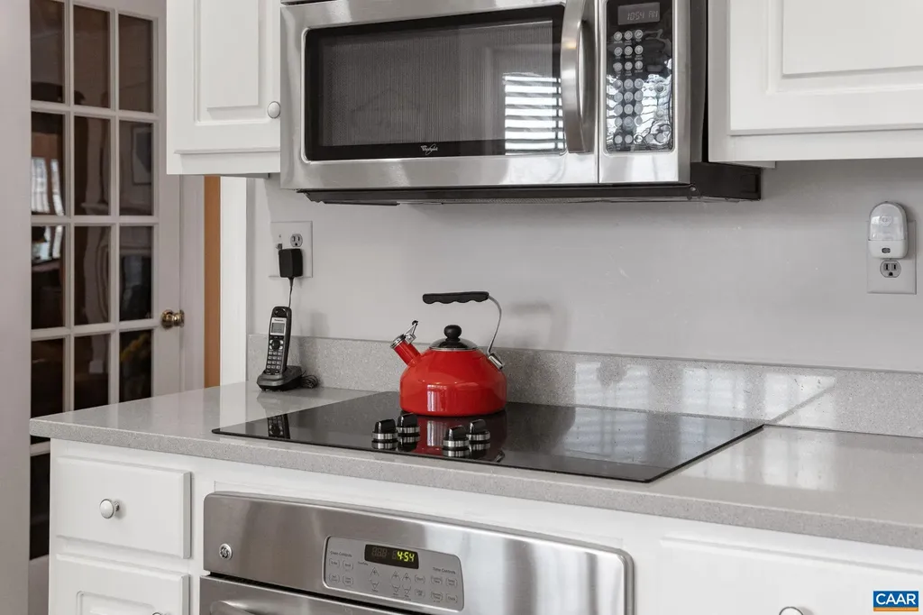 1563 Heathrow Lane Keswick VA 22947