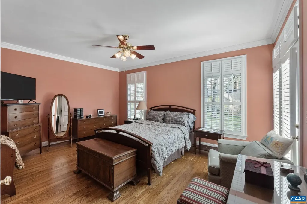 1563 Heathrow Lane Keswick VA 22947