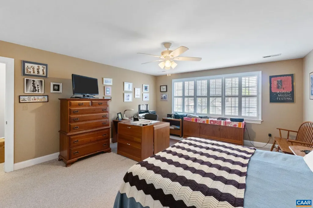 1563 Heathrow Lane Keswick VA 22947