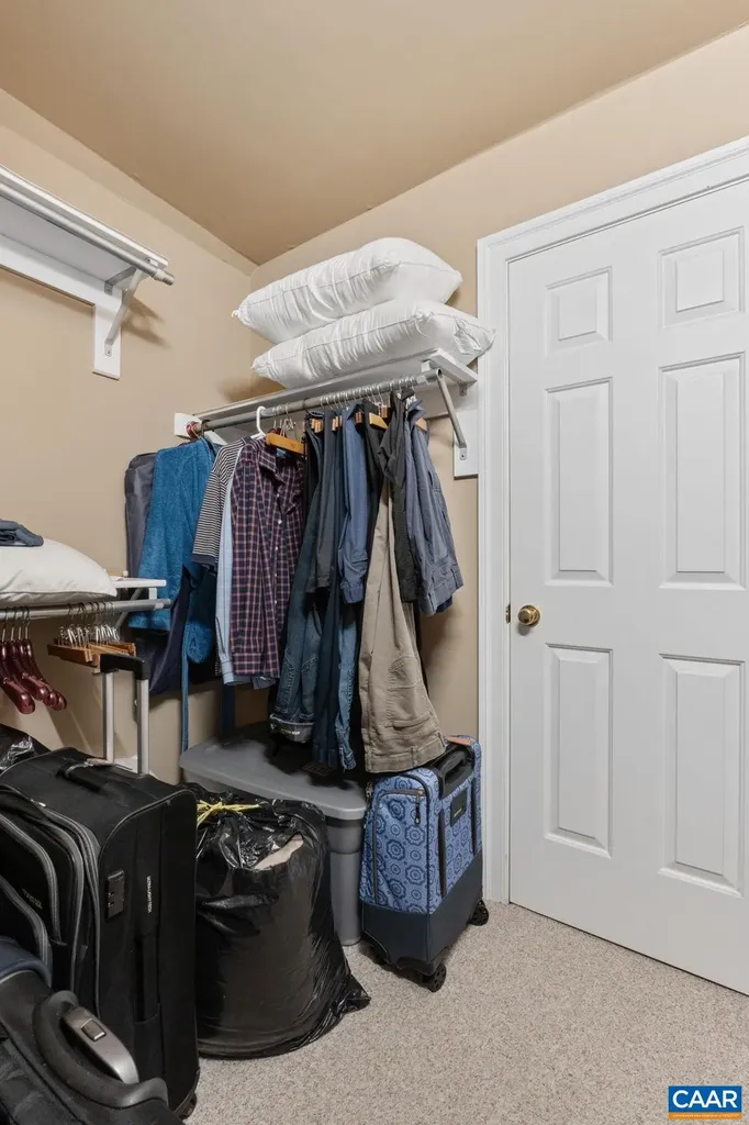 1563 Heathrow Lane Keswick VA 22947