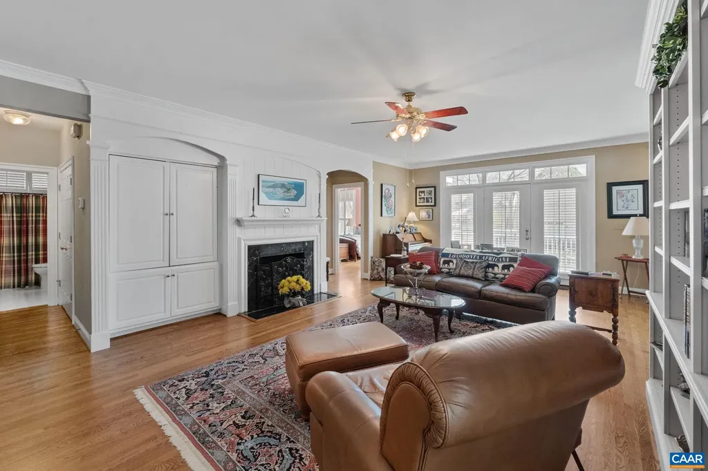 1563 Heathrow Lane Keswick VA 22947