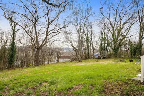 1306 Johnson Street W Staunton VA 24401