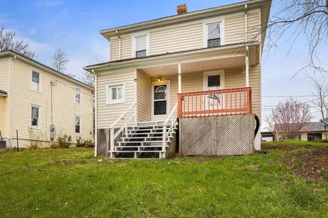 1306 Johnson Street W Staunton VA 24401