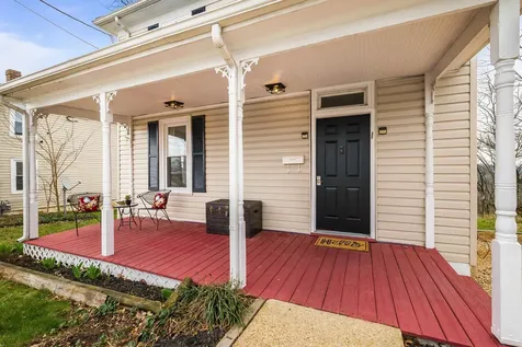 1306 Johnson Street W Staunton VA 24401