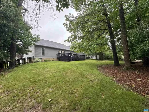 18 Forest View Lane Fishersville VA 22939