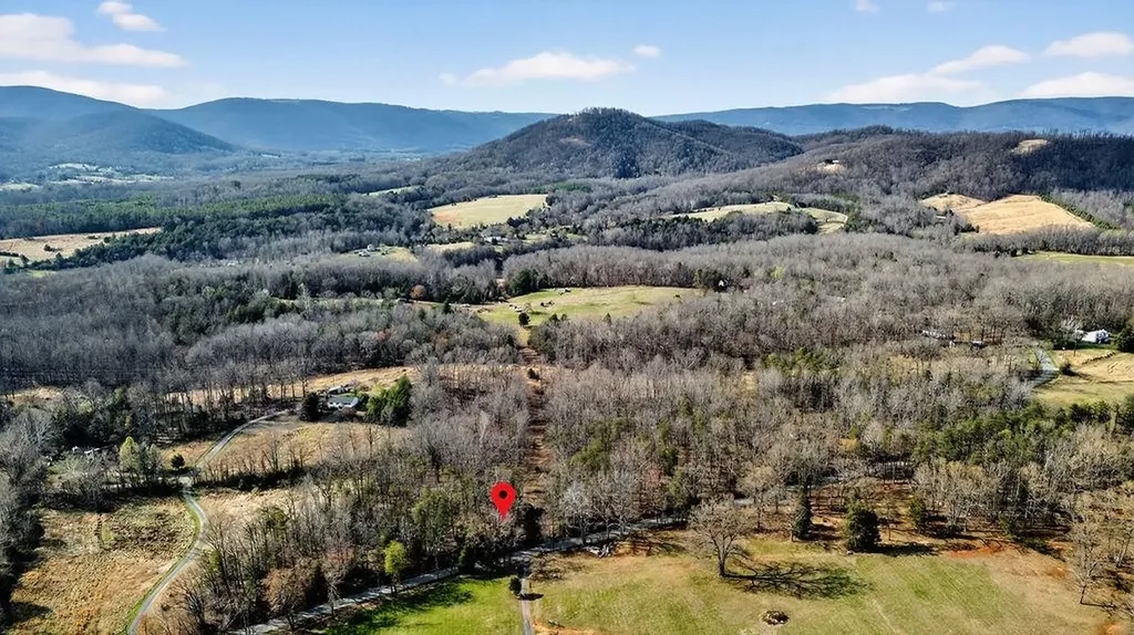 2705 Greenfield Road Afton VA 22920