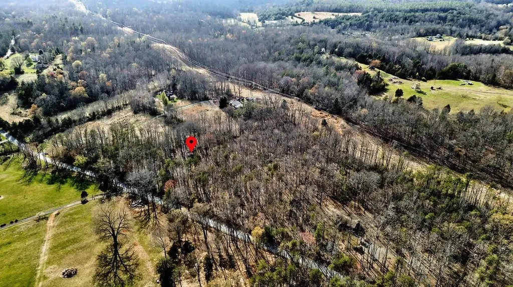 2705 Greenfield Road Afton VA 22920