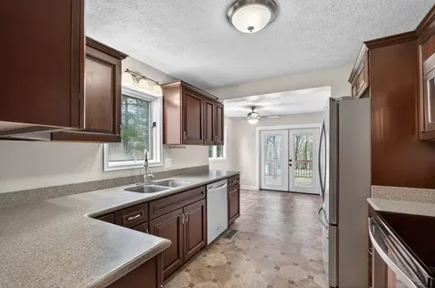 106 Shenandoah Avenue Shenandoah VA 22849