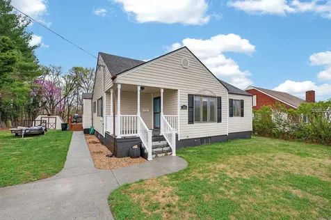 106 Shenandoah Avenue Shenandoah VA 22849